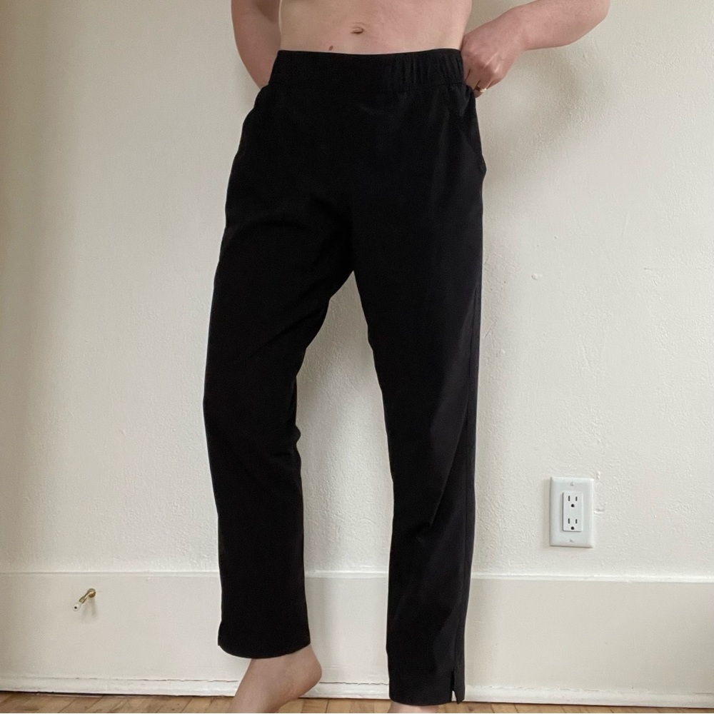 Eddie Bauer Black Elastic Waist hiking pants